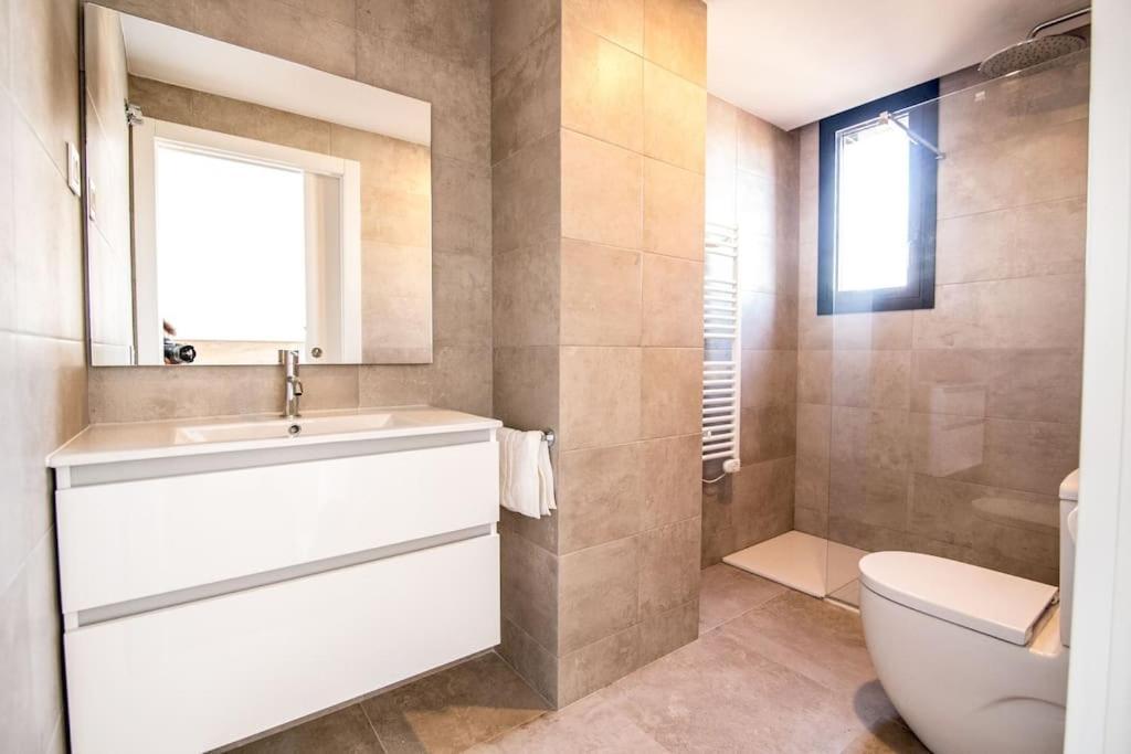 Apartamento 3-2 Apartamento De Diseno En El Centro De Reus Exterior foto